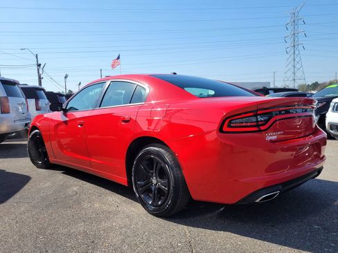 Used 2022 Dodge Charger SXT w/ Leather Interior Group image 14