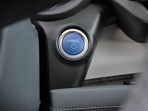 New 2023 Toyota Sienna Limited image 28