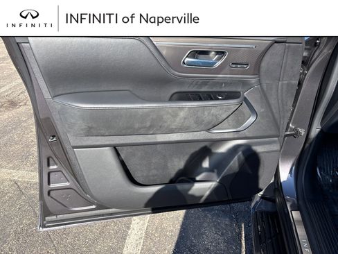 New 2026 INFINITI QX80 Luxe w/ Cargo Package image 10