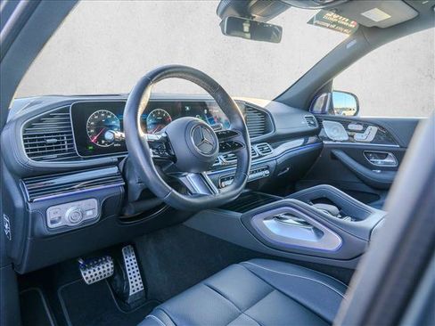 Used 2025 Mercedes-Benz GLS 450 4MATIC image 14