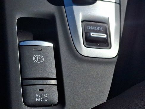 Used 2025 INFINITI QX50 Luxe AWD/4WD image 23