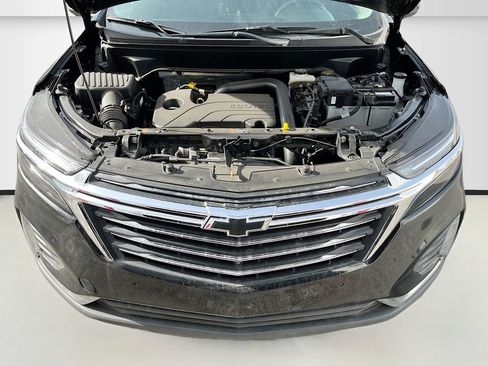 Used 2024 Chevrolet Equinox Premier AWD/4WD image 32
