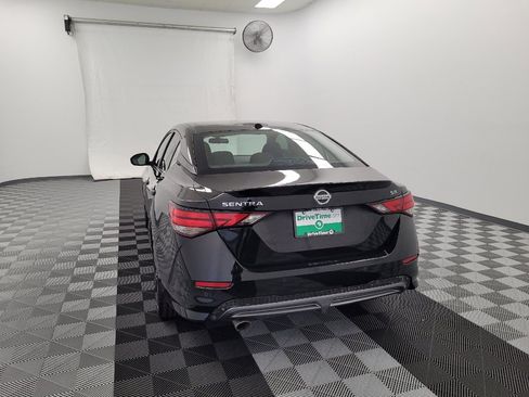 Used 2021 Nissan Sentra SR FWD image 6
