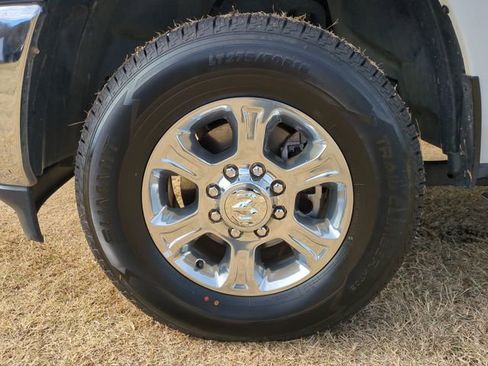 Used 2024 RAM 2500 Big Horn image 10