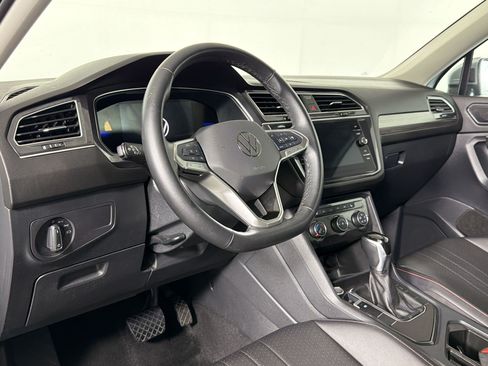 Used 2024 Volkswagen Tiguan Wolfsburg Edition FWD image 3