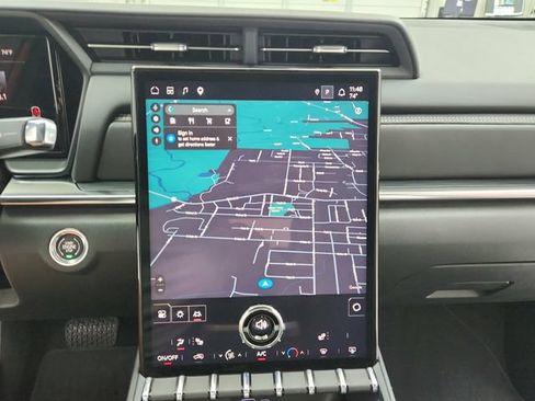 Used 2026 GMC Terrain Elevation w/ Technology Package II FWD image 25