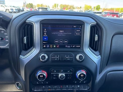 Used 2022 GMC Sierra 1500 SLT w/ SLT Convenience Package AWD/4WD image 42