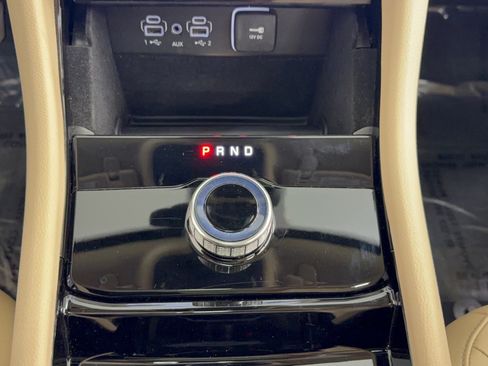 Used 2021 Jeep Grand Cherokee L Limited RWD image 22