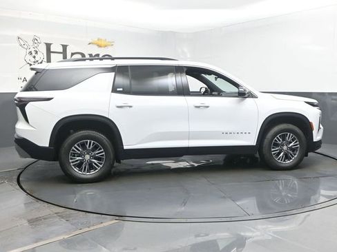 New 2026 Chevrolet Traverse LT w/ LPO, Floor Liner Package image 16