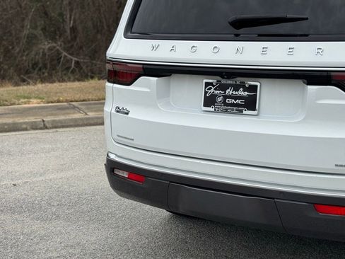 Used 2022 Jeep Wagoneer Series II image 20