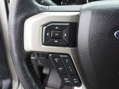 Used 2016 Ford F150 Lariat w/ Equipment Group 502A Luxury AWD/4WD image 27