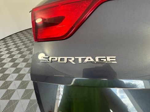Used 2019 Kia Sportage EX w/ Option Group 040 AWD/4WD image 25