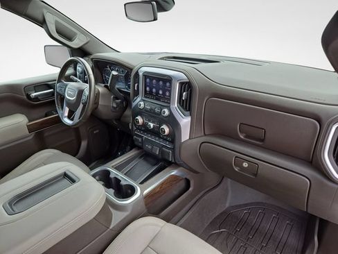 Used 2019 GMC Sierra 1500 SLT w/ SLT Premium Plus Package AWD/4WD image 38
