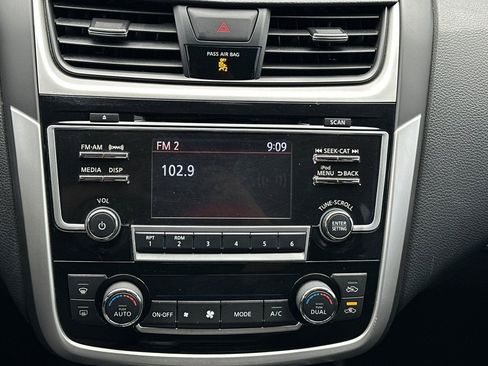 Used 2018 Nissan Altima 2.5 SL image 24