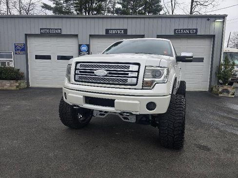 Used 2014 Ford F150 Platinum w/ Max Trailer Tow Package image 2