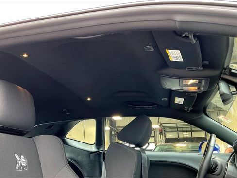 Used 2021 Dodge Challenger R/T Scat Pack RWD image 22