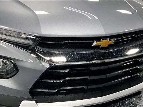 Used 2023 Chevrolet TrailBlazer LT AWD/4WD image 28