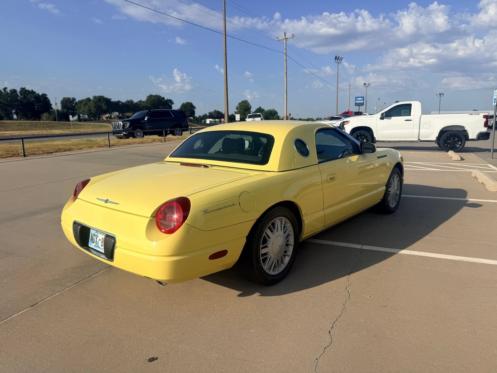 Used 2002 Ford Thunderbird RWD image 6