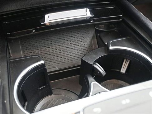 Used 2021 Mercedes-Benz GLS 580 4MATIC image 26