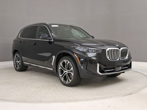 New 2026 BMW X5 sDrive40i w/ Parking Assistance Package RWD image 5