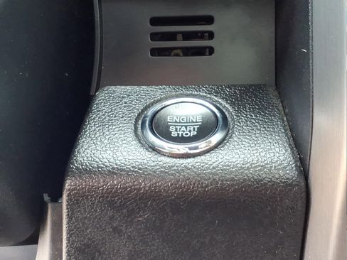 Used 2020 Ford F150 Platinum w/ Equipment Group 701A Luxury AWD/4WD image 27