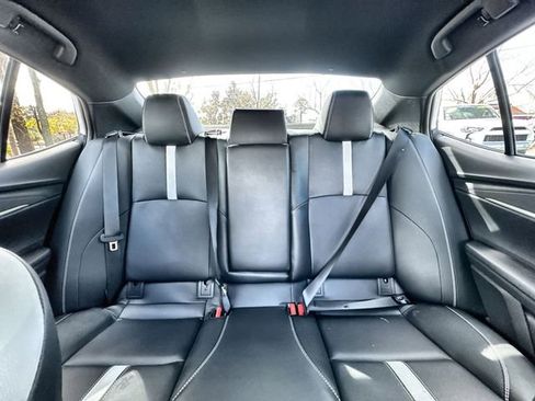 Used 2025 Toyota Camry SE image 30