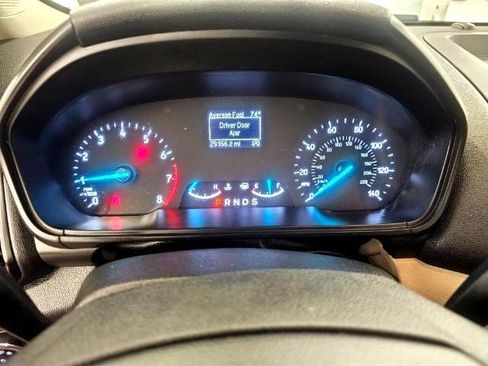 Used 2021 Ford EcoSport S image 21