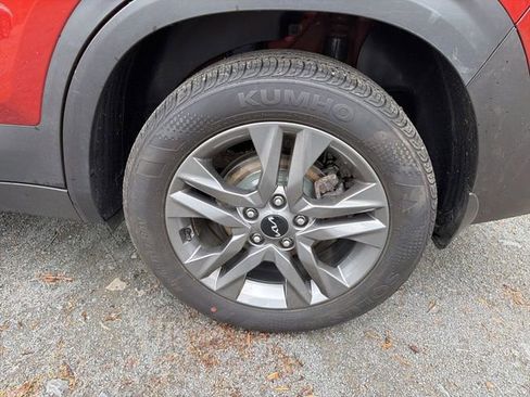 Used 2023 Kia Seltos S image 6