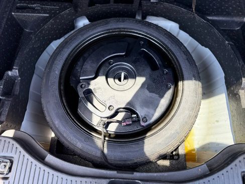 Used 2016 Buick Encore AWD image 10