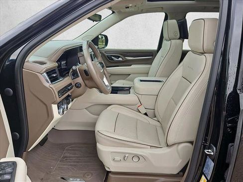 Used 2023 GMC Yukon Denali w/ Denali Reserve Package AWD/4WD image 23