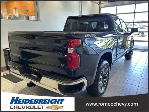 Used 2024 Chevrolet Silverado 1500 LT AWD/4WD image 4