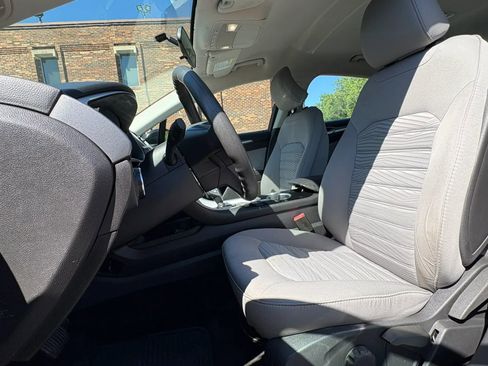 Used 2016 Ford Fusion S FWD image 2