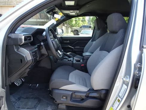 Certified 2025 Toyota Tacoma TRD Sport RWD image 19