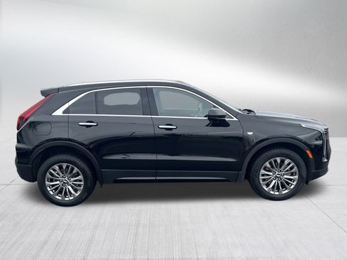 Used 2024 Cadillac XT4 Premium Luxury image 8