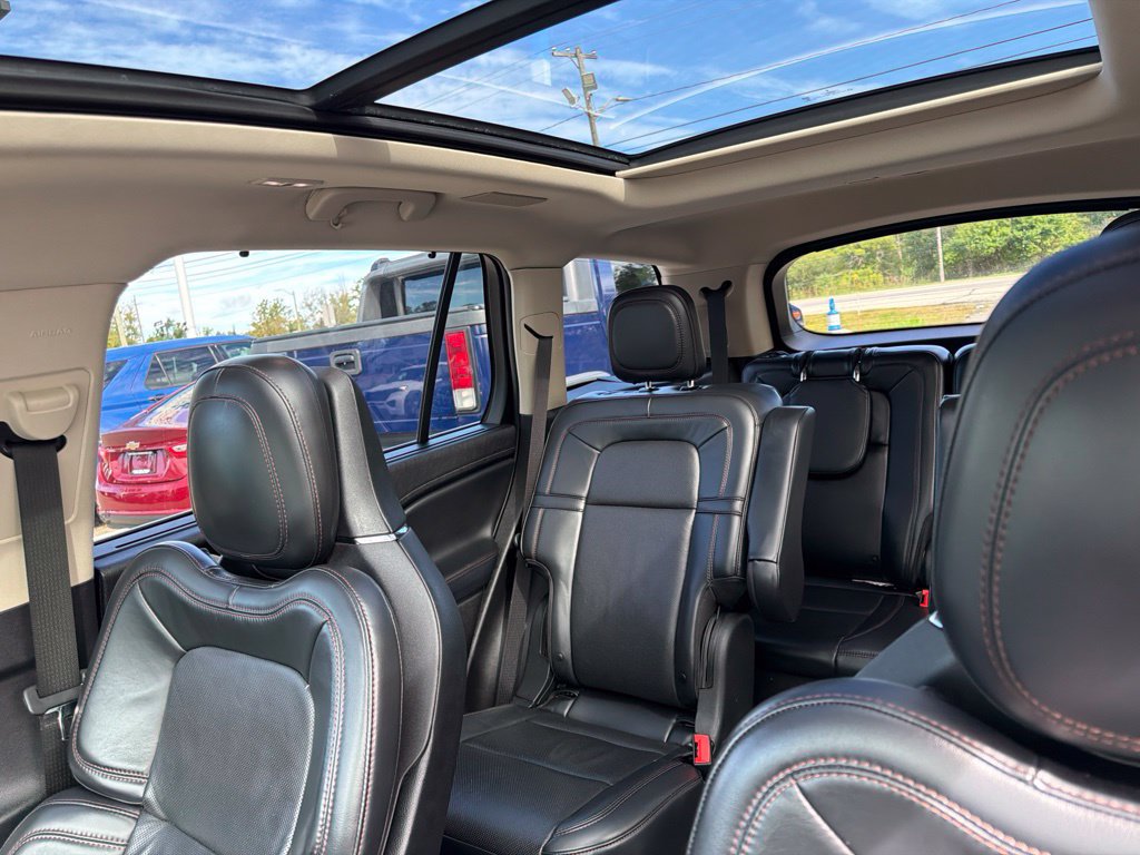 Used 2020 Lincoln Aviator Reserve w/ Equipment Group 201A AWD/4WD image 17