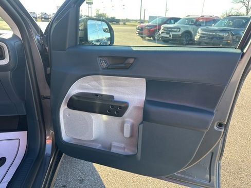 New 2025 Ford Maverick XLT w/ XLT Luxury Package image 11