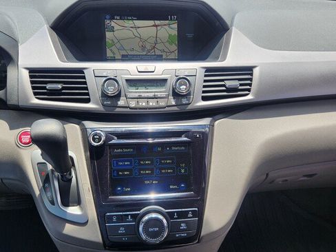 Used 2014 Honda Odyssey EX-L image 16