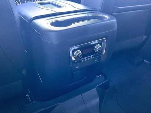 Used 2021 GMC Yukon Denali image 10