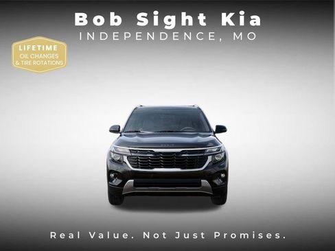 New 2025 Kia Seltos S image 2