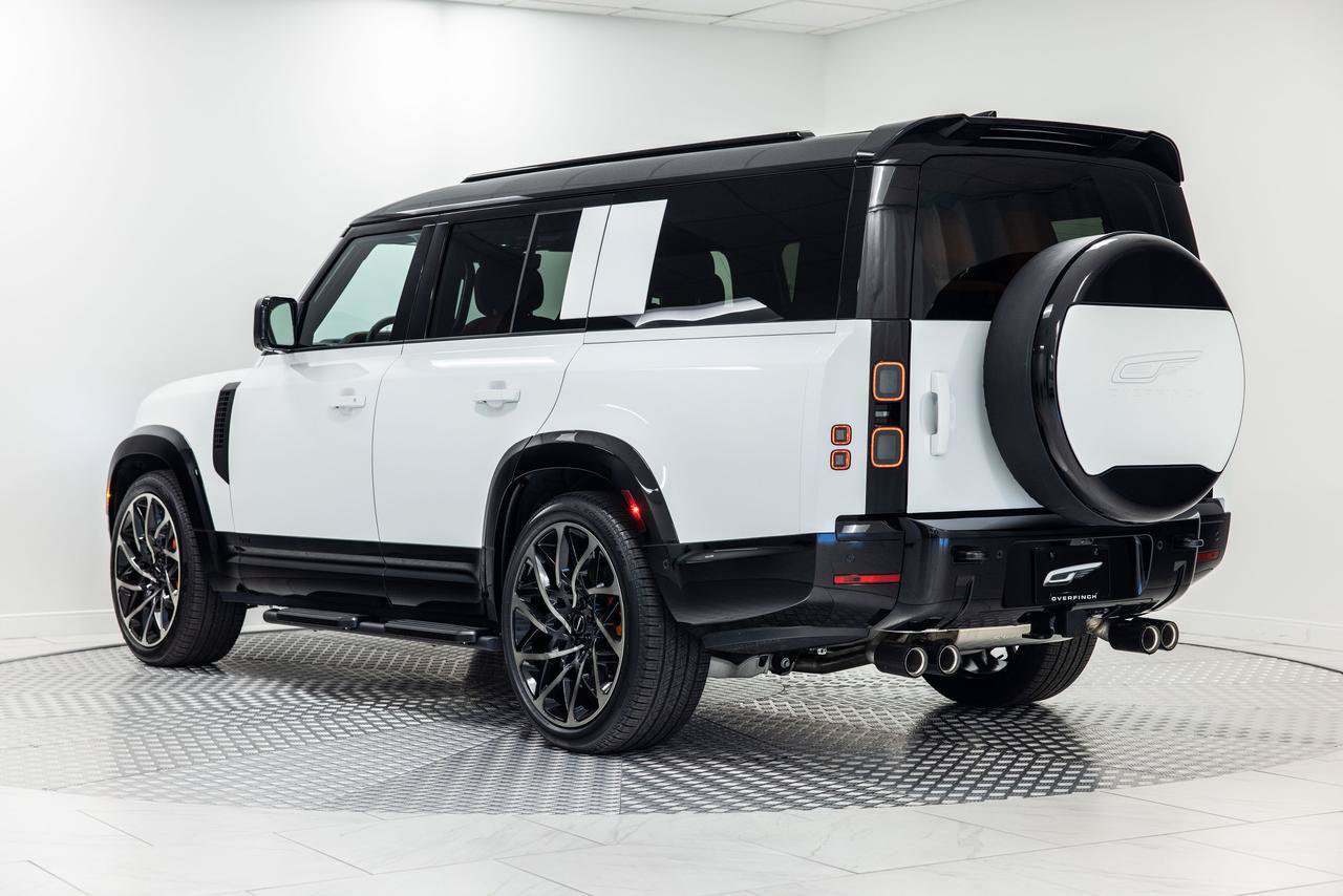 Used 2026 Land Rover Defender 130 V8 AWD/4WD image 2