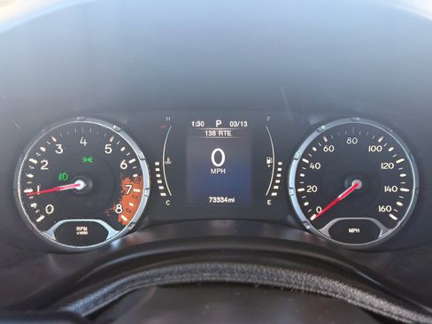 Used 2015 Jeep Renegade Latitude image 20