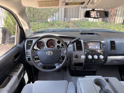 Used 2011 Toyota Tundra 4x4 Double Cab w/ Tow Pkg image 17
