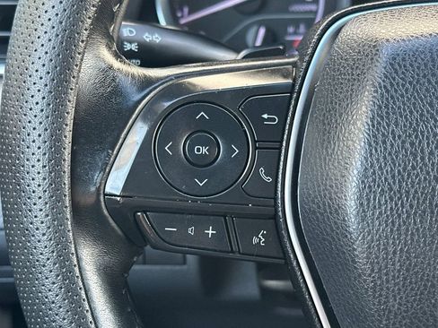 Used 2018 Toyota Camry SE image 23