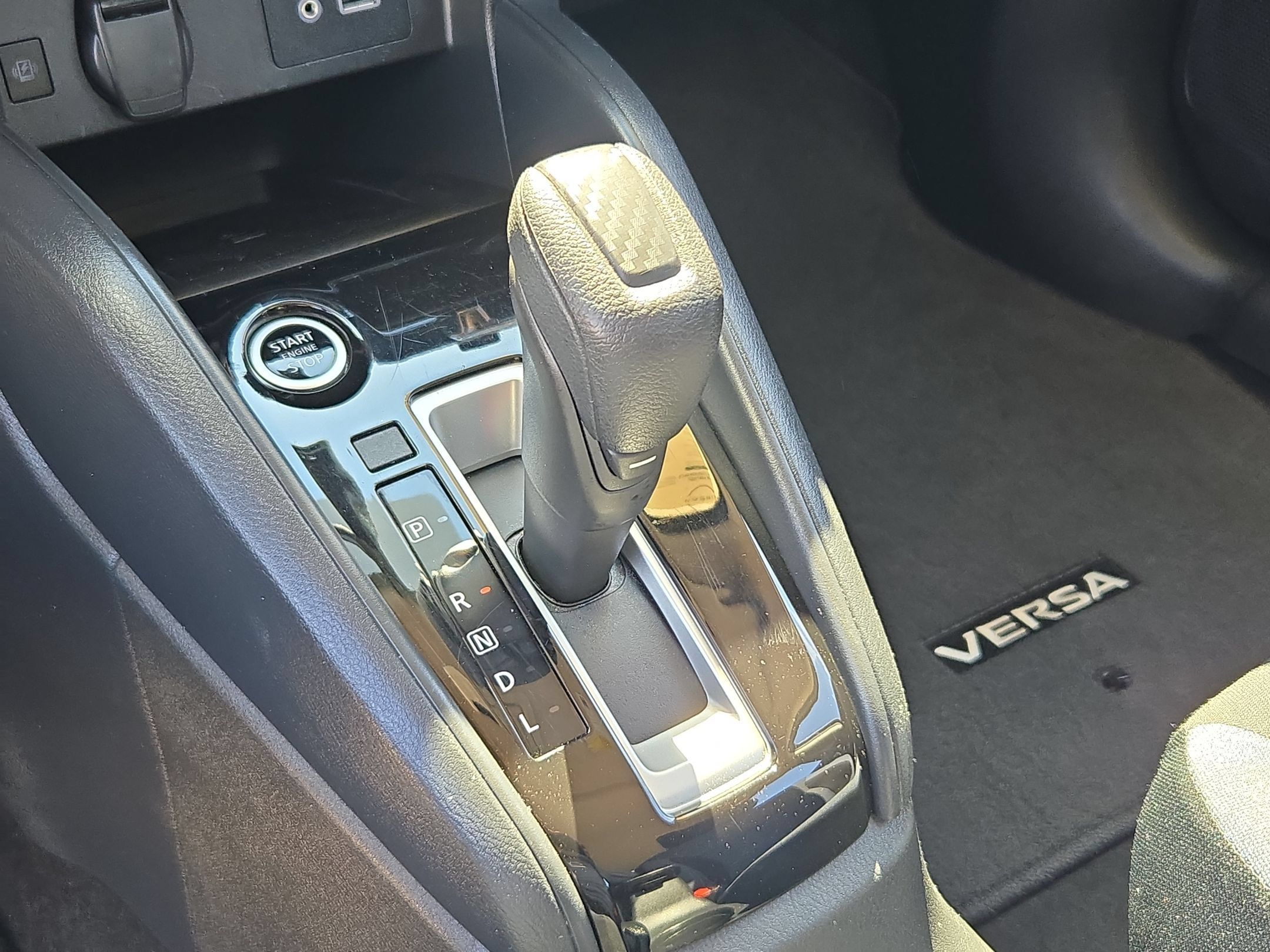 Certified 2025 Nissan Versa SV FWD image 19