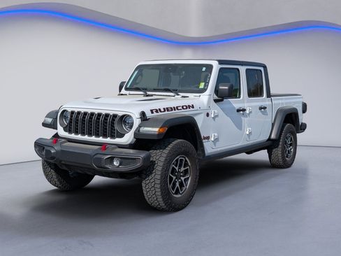 Used 2025 Jeep Gladiator Rubicon image 5