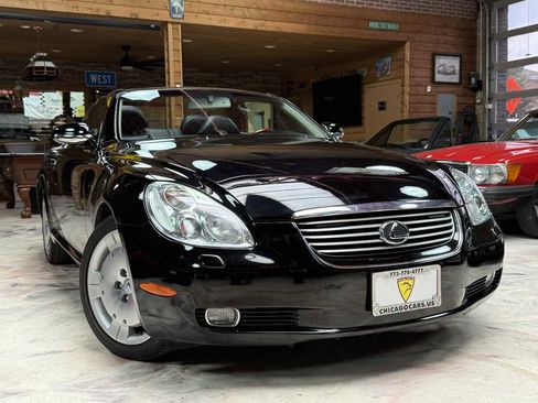 Used 2002 Lexus SC 430 Convertible RWD image 3