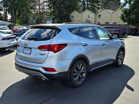 Used 2017 Hyundai Santa Fe Sport AWD/4WD image 14