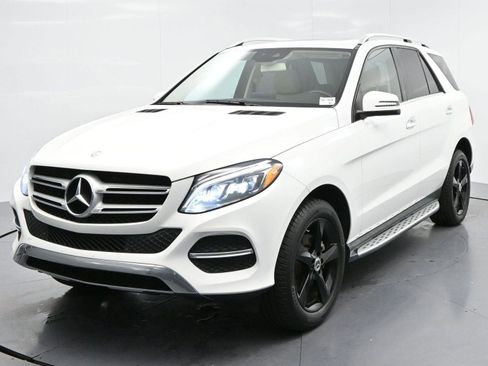 Used 2017 Mercedes-Benz GLE 350 4MATIC image 3