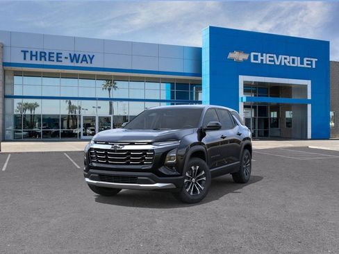 New 2026 Chevrolet Equinox LT w/ Safety and Technology Package image 8