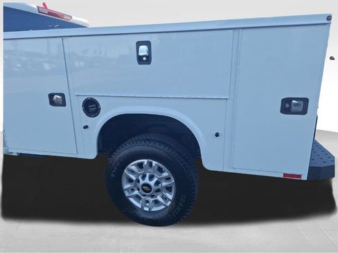 New 2026 Chevrolet Silverado 2500 W/T w/ WT Convenience Package RWD image 7